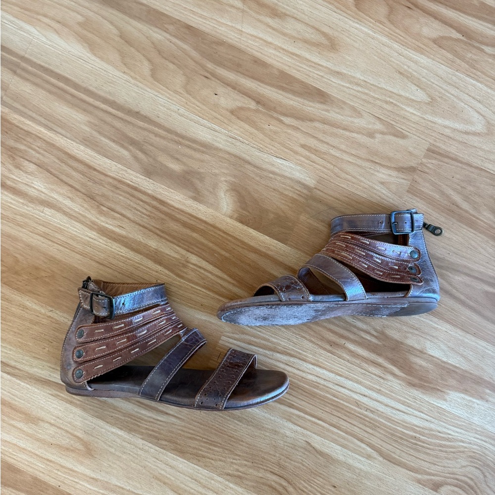 Super Cute BED STU Women's Artemis Leather Rustic Strappy Sandals - Size 8